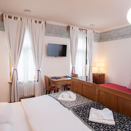 Pr'Gavedarjo Eco Heritage B&B Kranjska Gora Pokoj fotografie